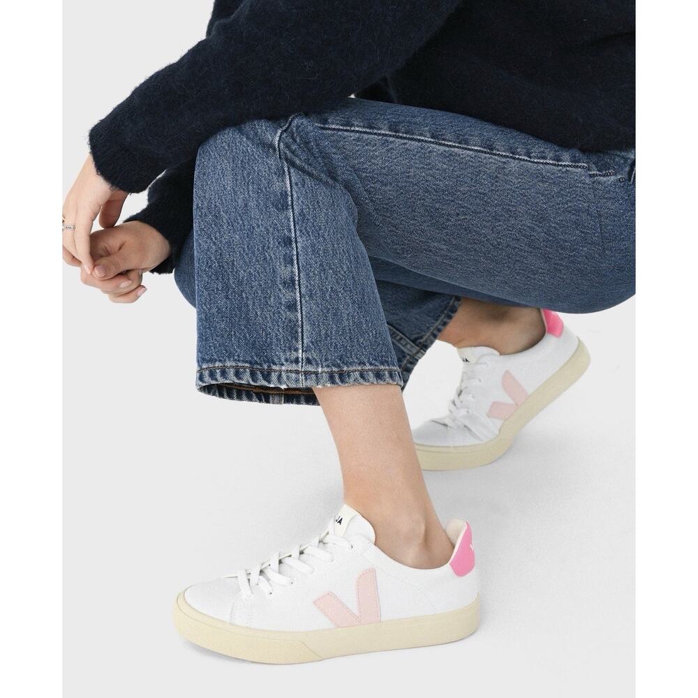 Veja White & Pink Campo Organic Recycled Canvas Sneaker •Women 38/ 7• Nice Cond - Picture 4 of 11